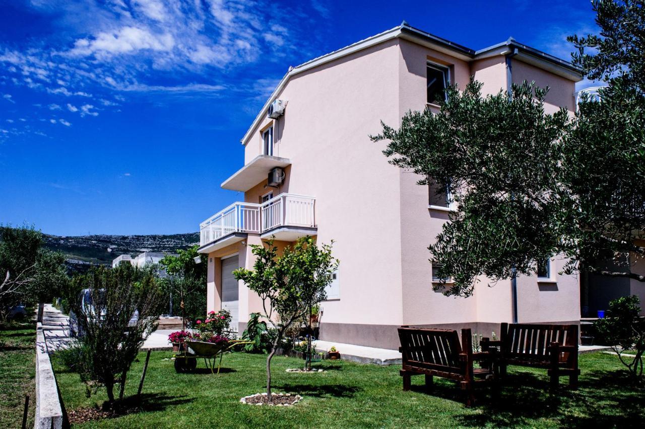 Apartman Sunny Vacay Kaštela Kültér fotó