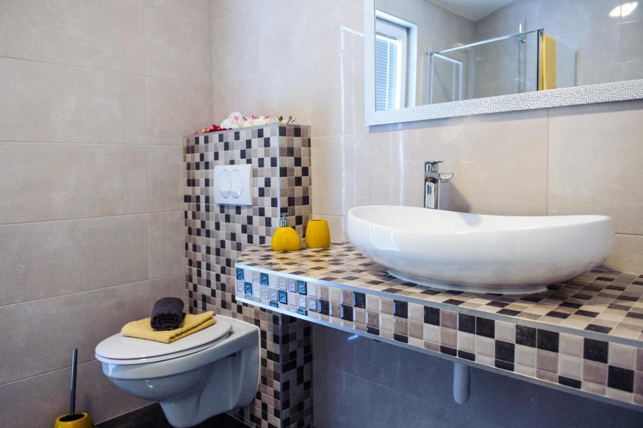 Apartman Sunny Vacay Kaštela Kültér fotó
