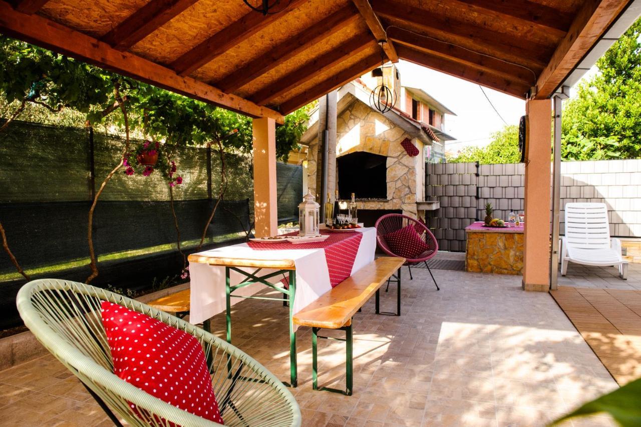 Apartman Sunny Vacay Kaštela Kültér fotó