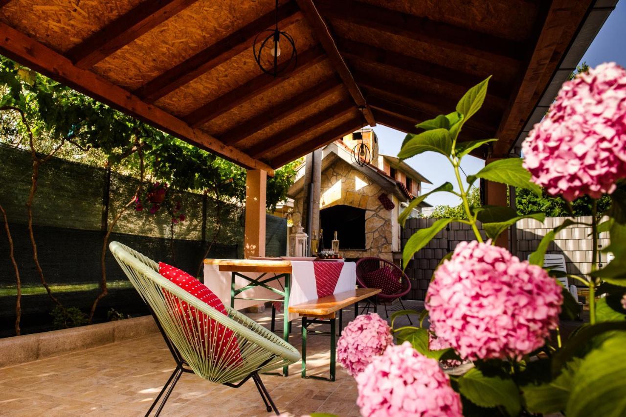 Apartman Sunny Vacay Kaštela Kültér fotó