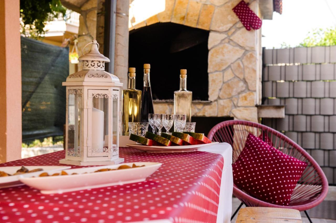 Apartman Sunny Vacay Kaštela Kültér fotó
