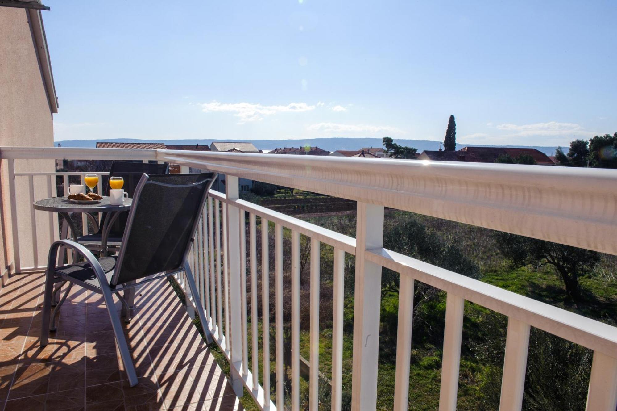 Apartman Sunny Vacay Kaštela Kültér fotó