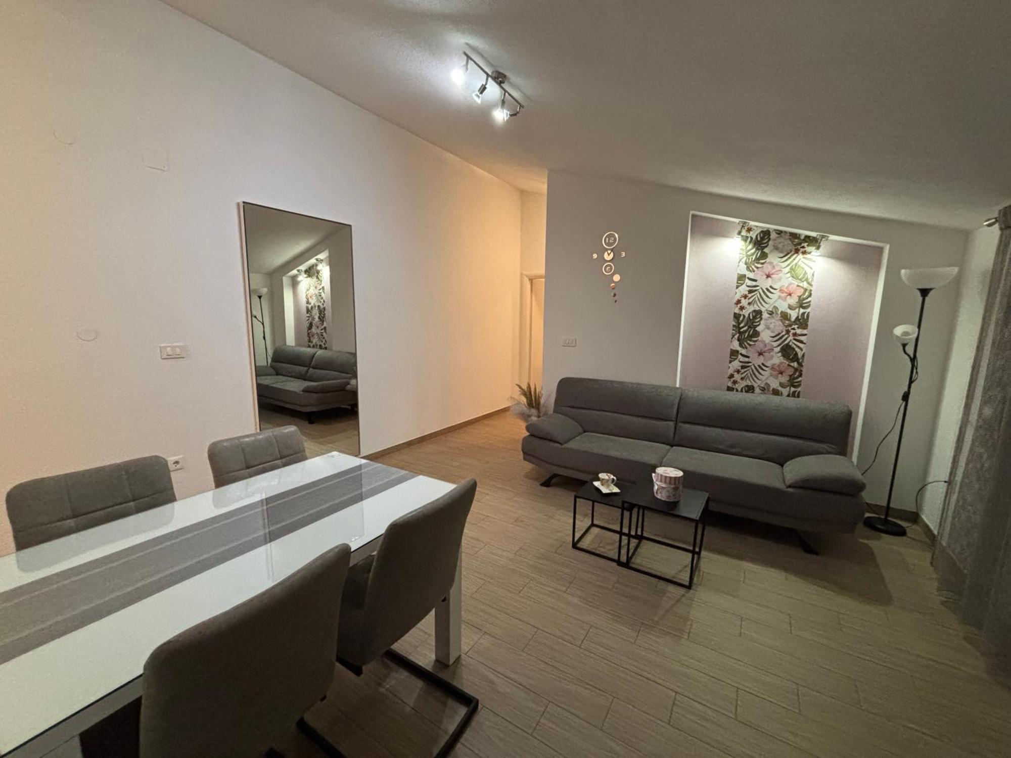 Apartman Sunny Vacay Kaštela Kültér fotó