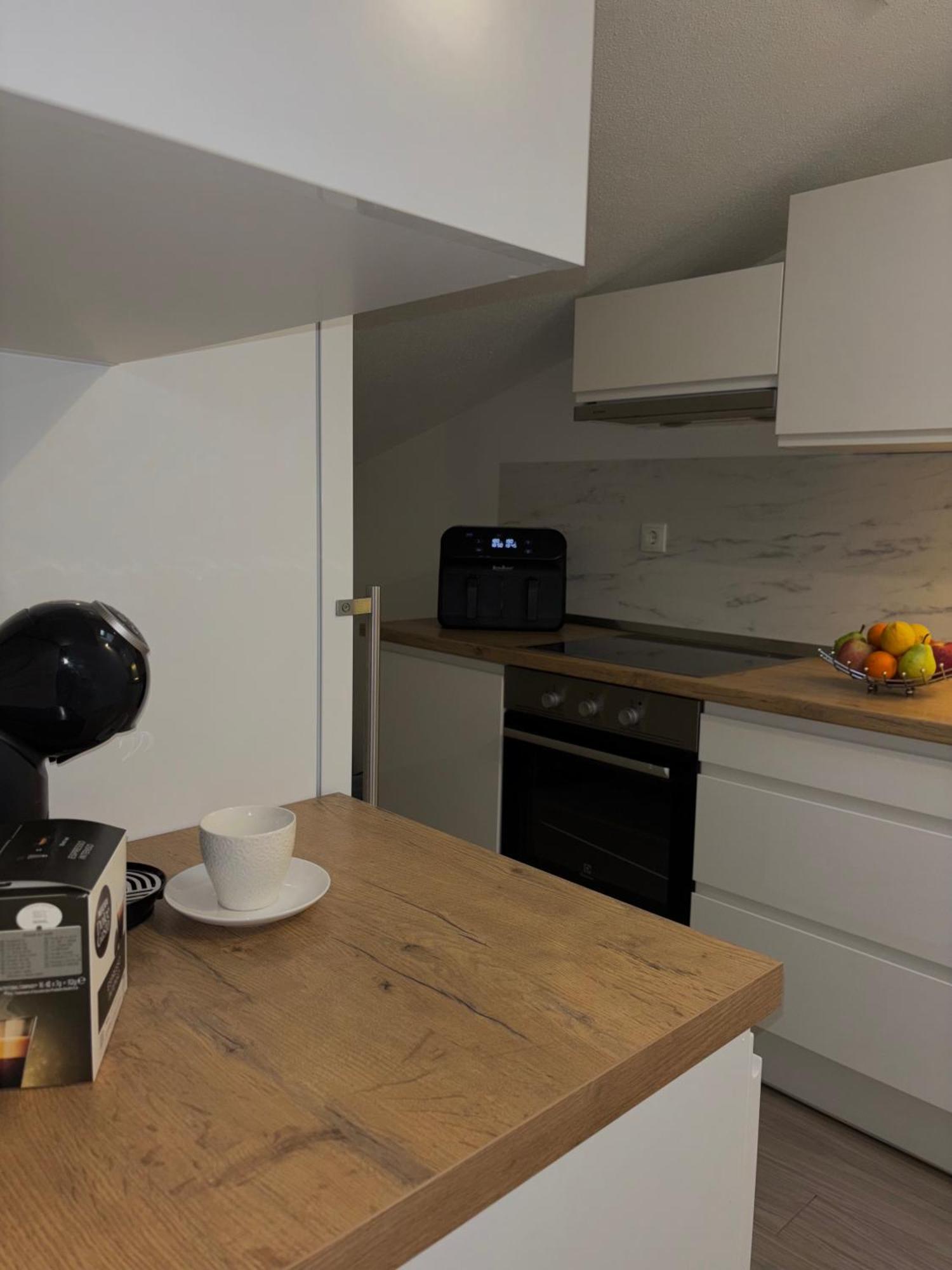Apartman Sunny Vacay Kaštela Kültér fotó
