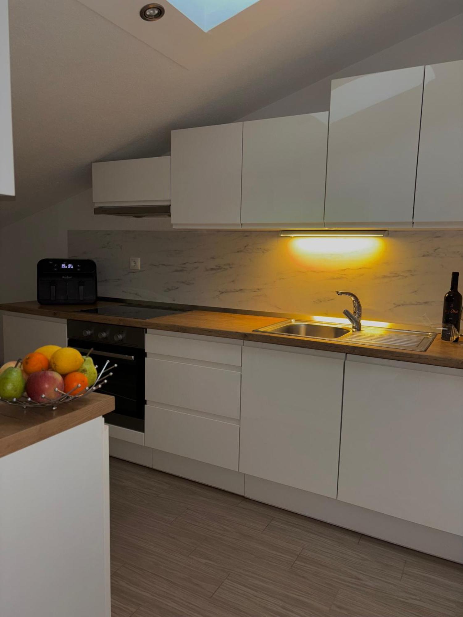 Apartman Sunny Vacay Kaštela Kültér fotó